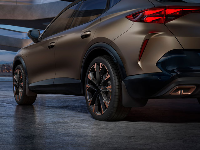 Front mud flaps